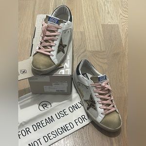 GOLDEN GOOSE SuperStar
